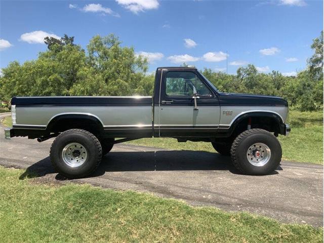 1986 Ford F350 (CC-2086966) for sale in Fredericksburg, Texas