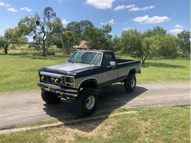 1986 Ford F350 (CC-2086966) for sale in Fredericksburg, Texas