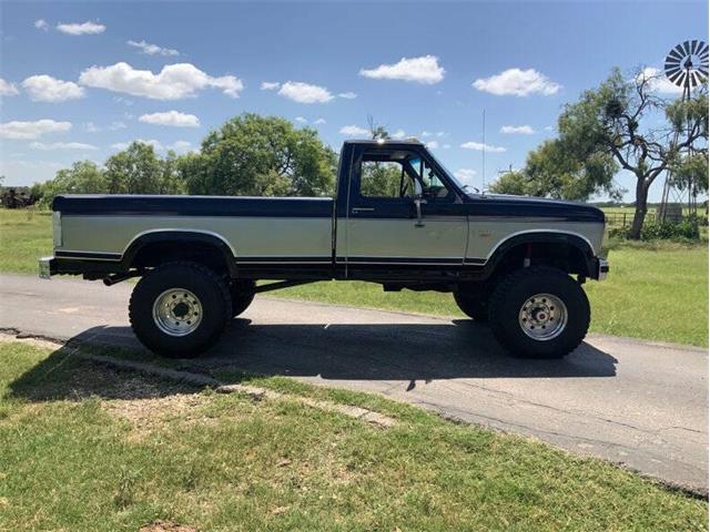 1986 Ford F350 (CC-2086966) for sale in Fredericksburg, Texas