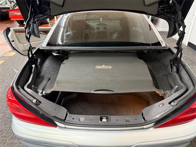 2005 Mercedes-Benz SL-Class (CC-2086983) for sale in Mundelein, Illinois