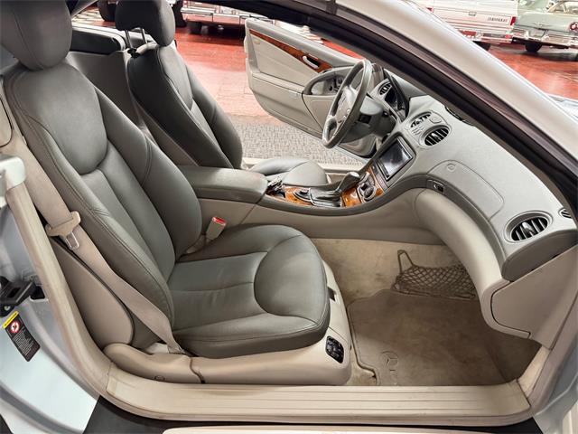 2005 Mercedes-Benz SL-Class (CC-2086983) for sale in Mundelein, Illinois