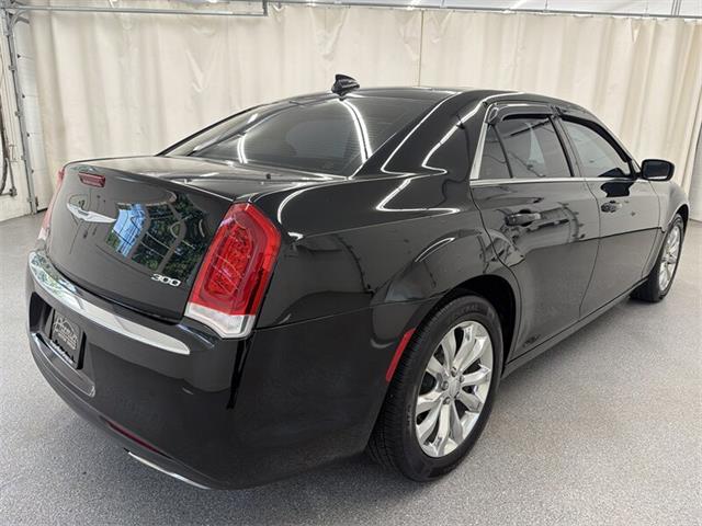 2017 Chrysler 300 (CC-2087084) for sale in Spring City, Pennsylvania