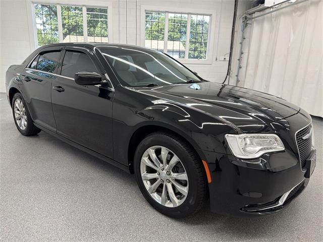 2017 Chrysler 300 (CC-2087084) for sale in Spring City, Pennsylvania