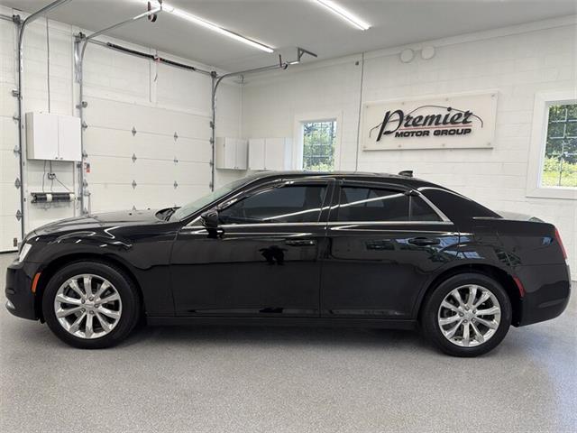 2017 Chrysler 300 (CC-2087084) for sale in Spring City, Pennsylvania