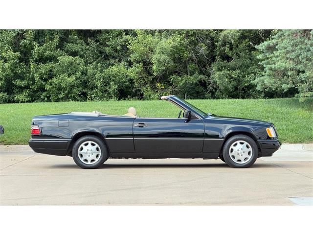 1995 Mercedes-Benz E-Class (CC-2080713) for sale in Lenexa, Kansas