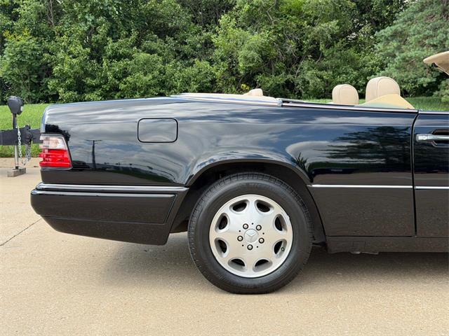 1995 Mercedes-Benz E-Class (CC-2080713) for sale in Lenexa, Kansas