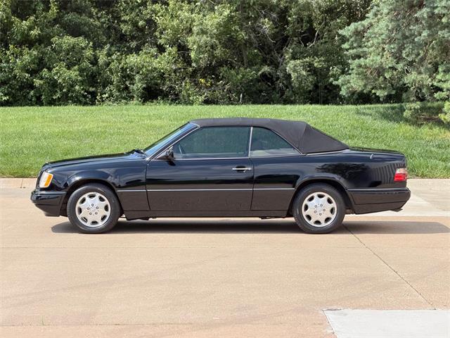 1995 Mercedes-Benz E-Class (CC-2080713) for sale in Lenexa, Kansas