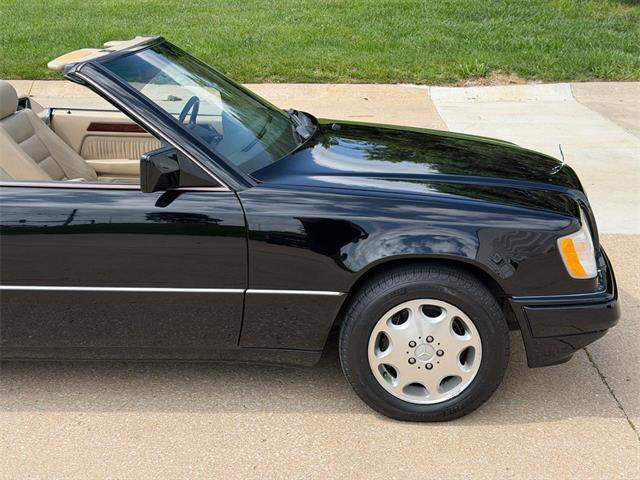 1995 Mercedes-Benz E-Class (CC-2080713) for sale in Lenexa, Kansas