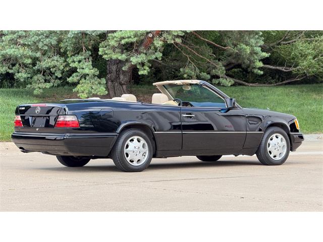 1995 Mercedes-Benz E-Class (CC-2080713) for sale in Lenexa, Kansas