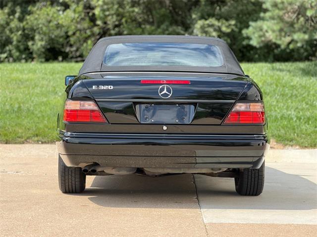 1995 Mercedes-Benz E-Class (CC-2080713) for sale in Lenexa, Kansas