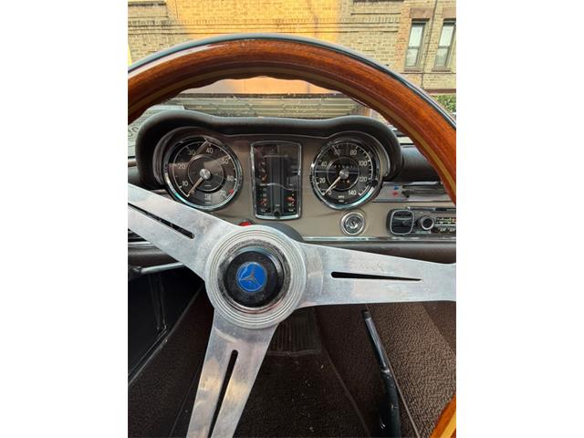 1969 Mercedes-Benz 280 SL Pagoda (CC-2087145) for sale in BROOKLYN, New York
