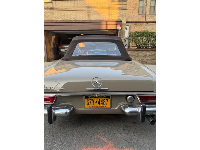 1969 Mercedes-Benz 280 SL Pagoda (CC-2087145) for sale in BROOKLYN, New York