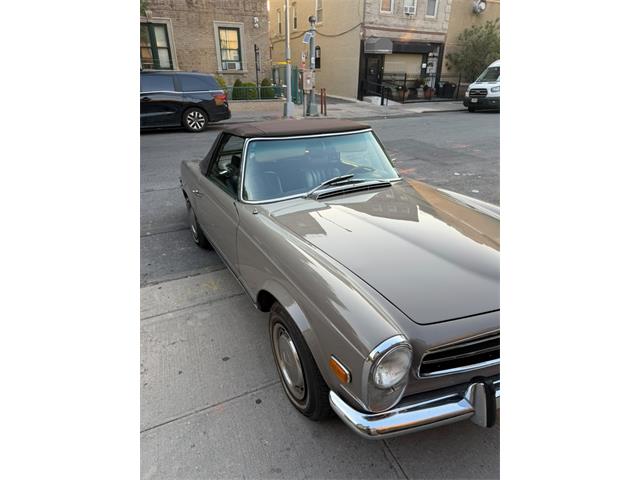 1969 Mercedes-Benz 280 SL Pagoda (CC-2087145) for sale in BROOKLYN, New York