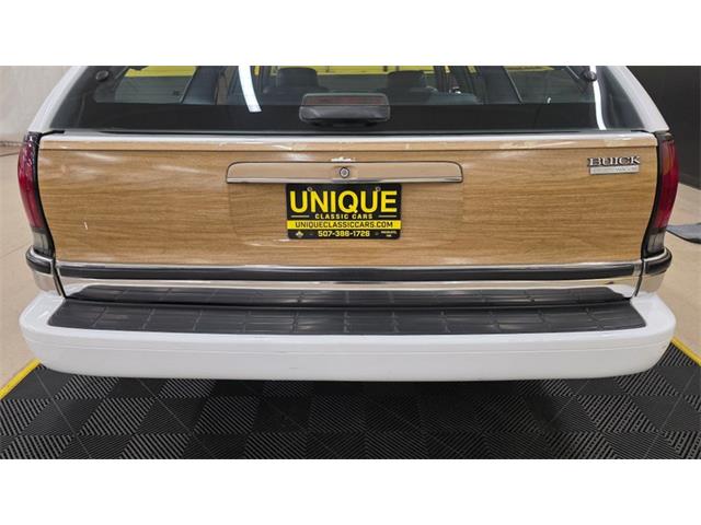 1996 Buick Roadmaster (CC-2087213) for sale in Mankato, Minnesota