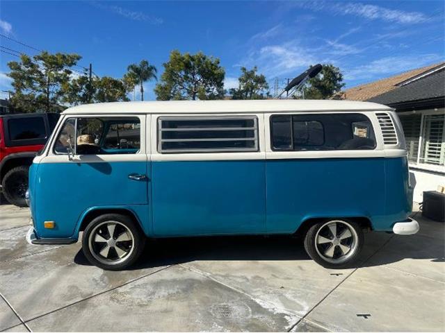 1972 Volkswagen Bus (CC-2087242) for sale in Cadillac, Michigan
