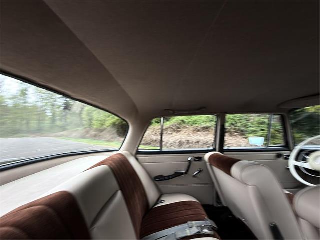1968 Mercedes-Benz 230 (CC-2087364) for sale in Gladstone, Oregon
