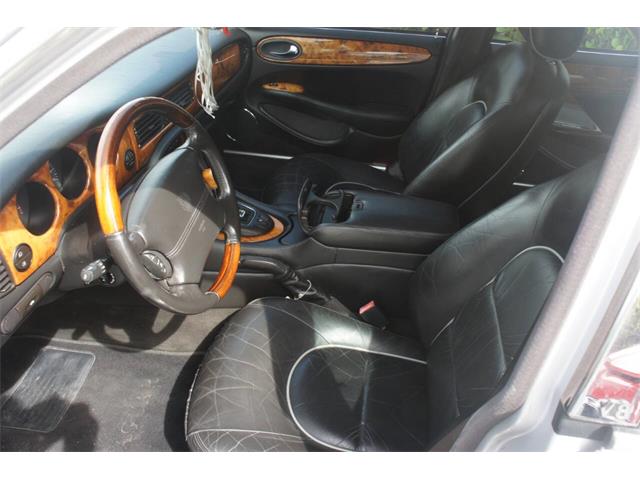 2002 Jaguar XJ (CC-2087381) for sale in Lantana, Florida