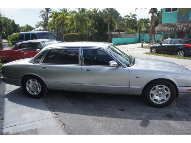 2002 Jaguar XJ (CC-2087381) for sale in Lantana, Florida