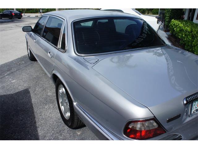 2002 Jaguar XJ (CC-2087381) for sale in Lantana, Florida
