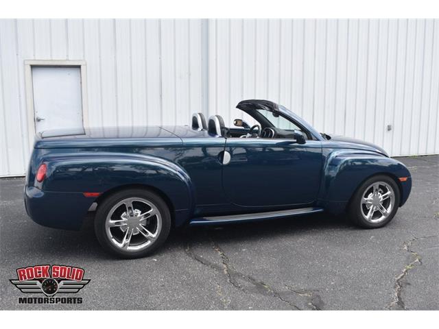 2005 Chevrolet SSR (CC-2087395) for sale in Elkhart, Indiana
