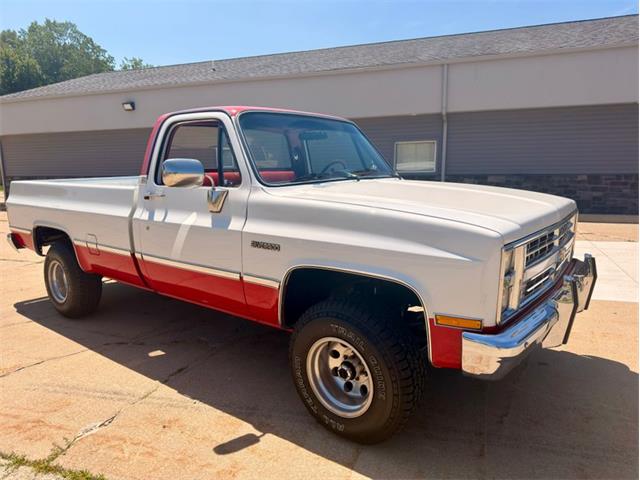 1985 Chevrolet K-10 (CC-2087419) for sale in Fenton, Michigan
