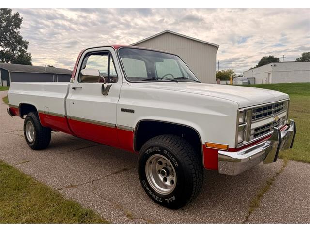 1985 Chevrolet K-10 (CC-2087419) for sale in Fenton, Michigan