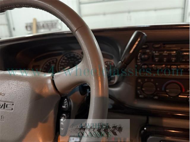2001 GMC Sierra 1500 (CC-2087424) for sale in Holland , Michigan