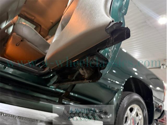 2001 GMC Sierra 1500 (CC-2087424) for sale in Holland , Michigan