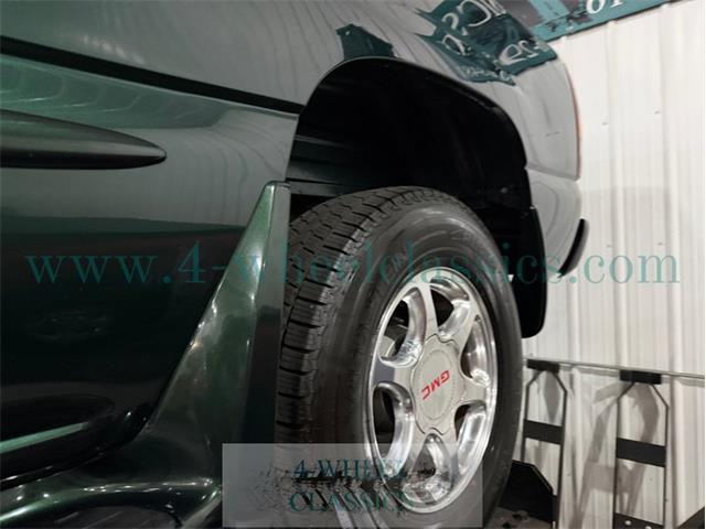 2001 GMC Sierra 1500 (CC-2087424) for sale in Holland , Michigan