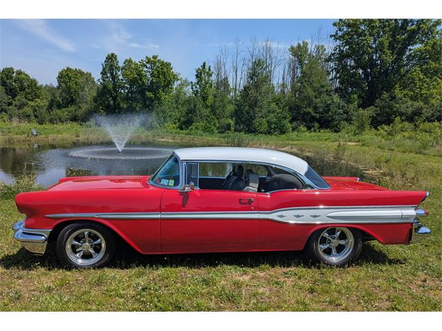 1957 Pontiac Chieftain (CC-2087438) for sale in CLINTON, New York