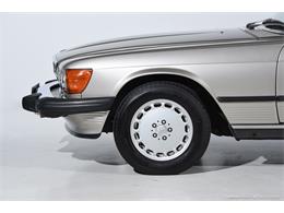 1988 Mercedes-Benz 560 (CC-2080076) for sale in Farmingdale, New York