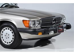1988 Mercedes-Benz 560 (CC-2080076) for sale in Farmingdale, New York