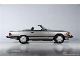 1988 Mercedes-Benz 560 (CC-2080076) for sale in Farmingdale, New York