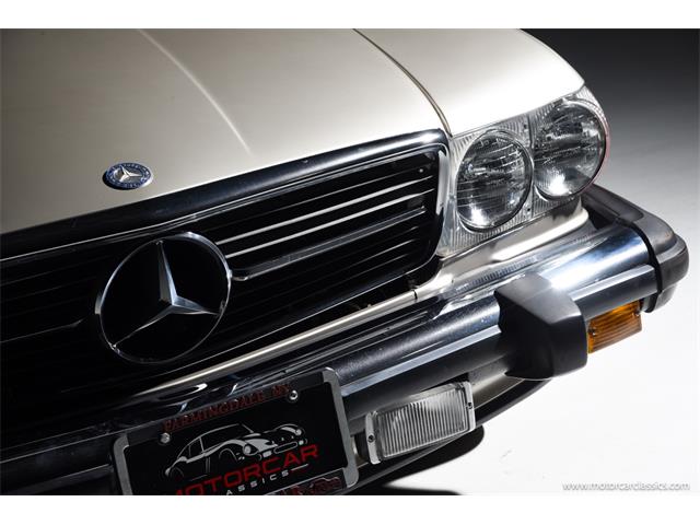 1988 Mercedes-Benz 560 (CC-2080076) for sale in Farmingdale, New York