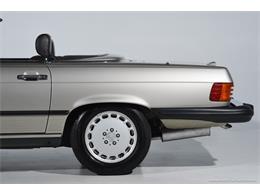 1988 Mercedes-Benz 560 (CC-2080076) for sale in Farmingdale, New York