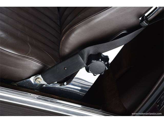 1988 Mercedes-Benz 560 (CC-2080076) for sale in Farmingdale, New York