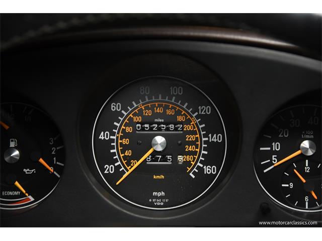 1988 Mercedes-Benz 560 (CC-2080076) for sale in Farmingdale, New York