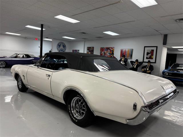 1968 Oldsmobile Cutlass (CC-2087632) for sale in Dekalb, Illinois