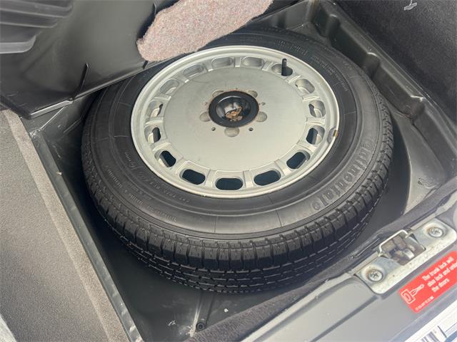 1986 Mercedes-Benz 560 (CC-2087781) for sale in Los Angeles, California