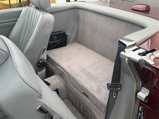 1986 Mercedes-Benz 560 (CC-2087781) for sale in Los Angeles, California