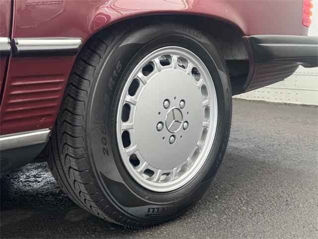 1986 Mercedes-Benz 560 (CC-2087781) for sale in Los Angeles, California