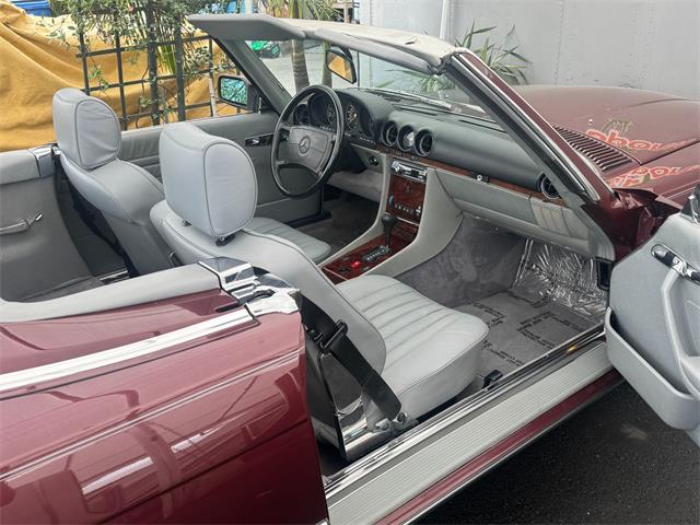 1986 Mercedes-Benz 560 (CC-2087781) for sale in Los Angeles, California