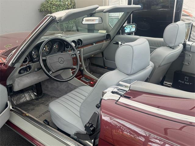 1986 Mercedes-Benz 560 (CC-2087781) for sale in Los Angeles, California