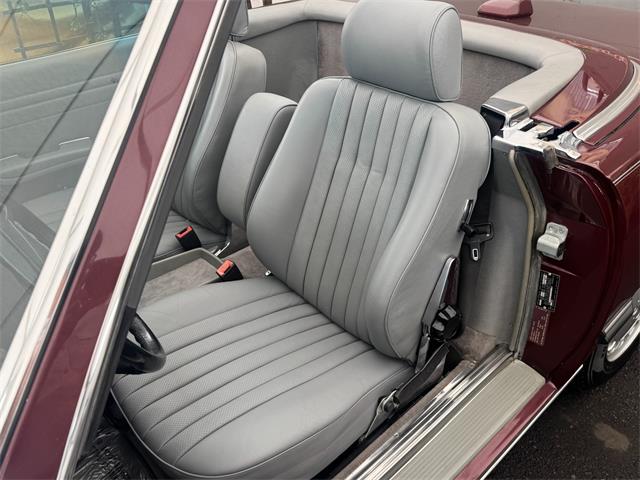 1986 Mercedes-Benz 560 (CC-2087781) for sale in Los Angeles, California
