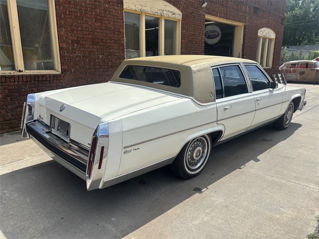 1986 Cadillac Fleetwood Brougham (CC-2087877) for sale in Benton, Kansas