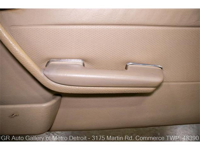 1987 Mercedes-Benz 560SL (CC-2087946) for sale in Kentwood, Michigan