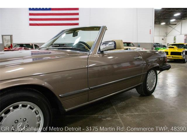 1987 Mercedes-Benz 560SL (CC-2087946) for sale in Kentwood, Michigan