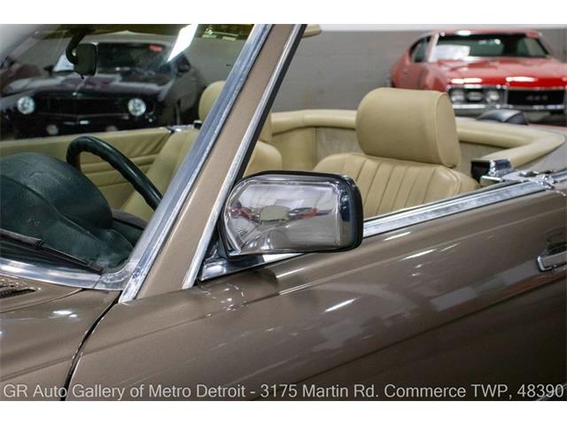 1987 Mercedes-Benz 560SL (CC-2087946) for sale in Kentwood, Michigan