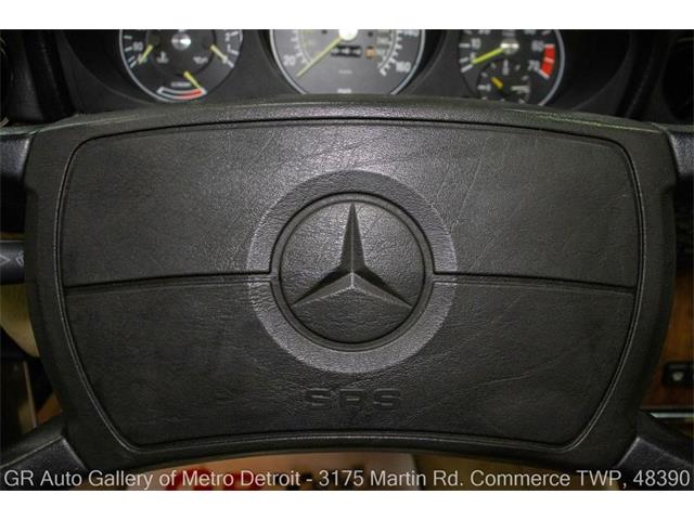 1987 Mercedes-Benz 560SL (CC-2087946) for sale in Kentwood, Michigan