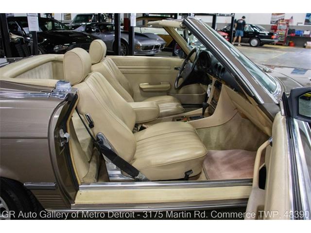 1987 Mercedes-Benz 560SL (CC-2087946) for sale in Kentwood, Michigan